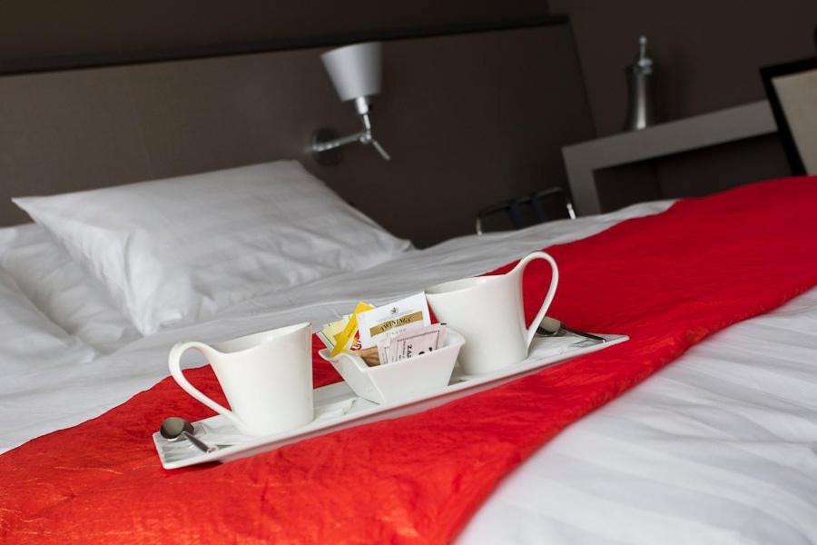 Zara Rooms & Suites Suzzara Exterior foto